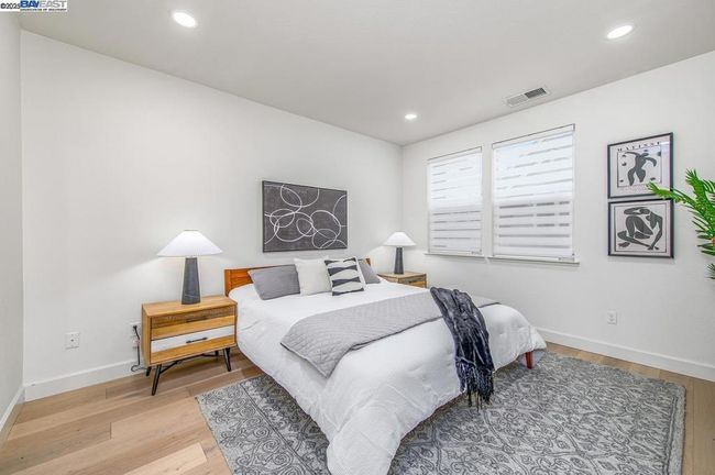 7018 Stags Leap Ln, Condo with 2 bedrooms, 3 bathrooms and 2 parking in Dublin CA | Image 24