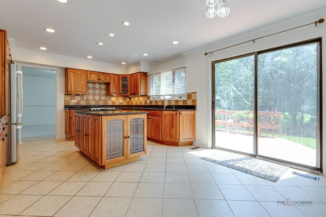 1161 Glenwood Ln, House other with 5 bedrooms, 4 bathrooms and 2 parking in Hoffman Estates IL | Image 11