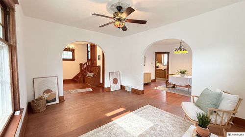 1507 S 25th Ave, Omaha, NE, 68105-2612 | Card Image
