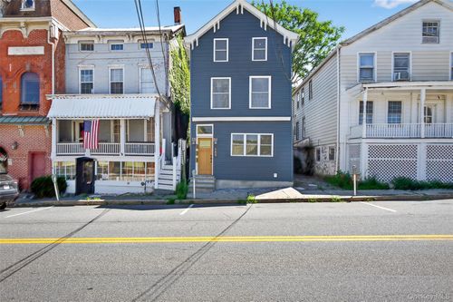 1-165 W Main St, Goshen, NY, 10924-8945 | Card Image