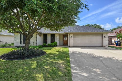 1304 Roanoke Ct, College Station, TX, 77845-8632 | Card Image