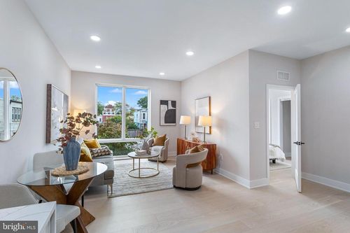 b-1516 E Capitol St Ne, WASHINGTON, DC, 20003-1507 | Card Image