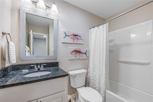 UNIT-1007 - 715 Beach Access Road 1 A, Condo with 2 bedrooms, 2 bathrooms and null parking in Port Aransas TX | Image 10