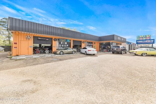 2016 Ne Evangeline Thruway, Lafayette, LA, 70501 | Card Image