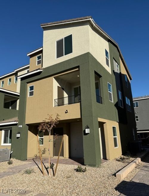 5864 Wisteria Walk St, Las Vegas, NV, 89148-1596 | Card Image