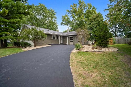 319 Hillside Ln, Bloomington, IL, 61701-2112 | Card Image