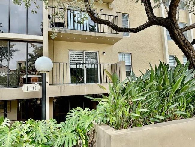 APT-207 - 110 Salamanca Ave, Condo with 2 bedrooms, 2 bathrooms and null parking in Coral Gables FL | Image 7