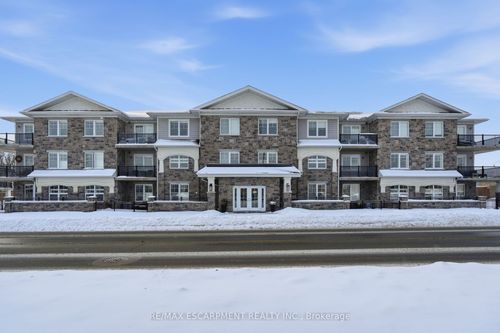 207-65 Haddington St, Caledonia, ON, N3W2H2 | Card Image