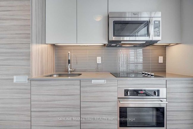 2109 - 210 Simcoe St, Condo with 1 bedrooms, 1 bathrooms and null parking in Toronto ON | Image 11