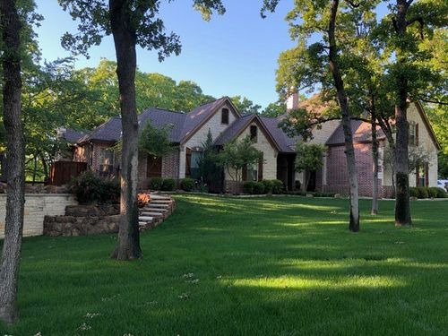4770 Hidden Oaks Cir, Aubrey, TX, 76227-4411 | Card Image