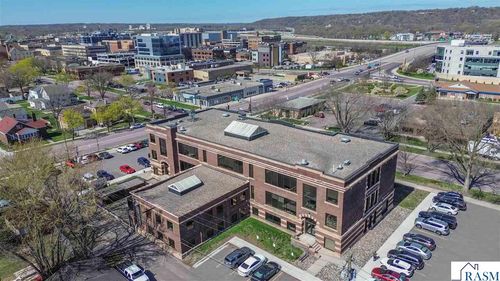 201 N Broad St, Mankato, MN, 56001-3585 | Card Image