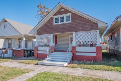 218 S Ault St, House other with 2 bedrooms, 1 bathrooms and null parking in MOBERLY MO | Image 1