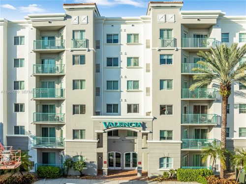 apt-149-6001 Sw 70th St, South Miami, FL, 33143-3421 | Card Image