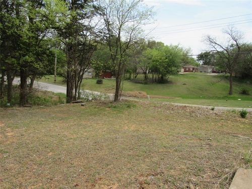 446 S Edith Ave, Pauls Valley, OK, 73075-5645 | Card Image