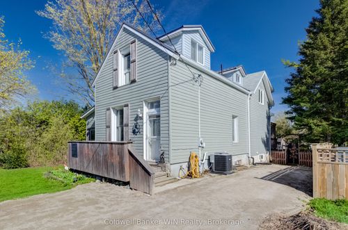 361 Waterloo St, Mount Forest, ON, N0G2L3 | Card Image