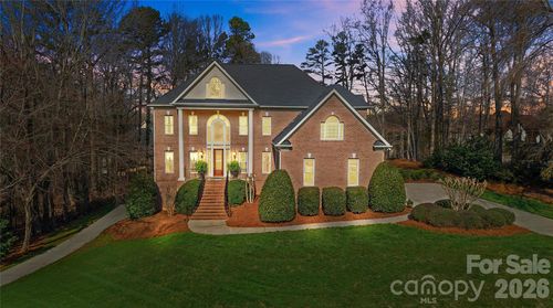 1009 Honors Ct, Waxhaw, NC, 28173-6613 | Card Image