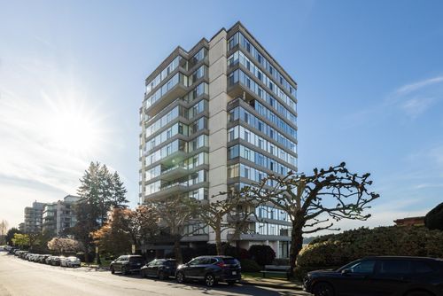 302-1480 Duchess Ave, West Vancouver, BC, V7T2W2 | Card Image