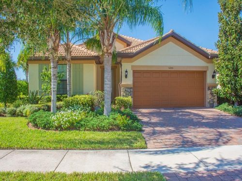 5205 Turtle Creek Cir, Vero Beach, FL, 32967-7644 | Card Image