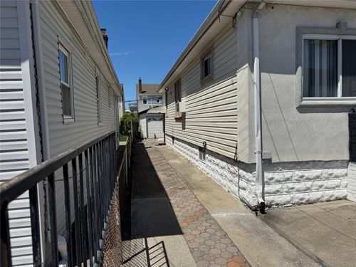 170 118 Road, New York, NY, 11434 | Card Image
