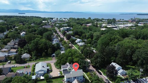 2-433 1/2 Flynn Ave, Burlington, VT, 05401-5017 | Card Image