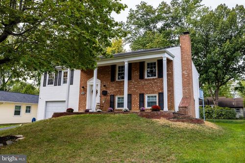 16 Edgely Pl, Willingboro, NJ, 08046-2305 | Card Image