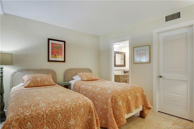 APT-103 - 3442 Ne Causeway Blvd, Condo with 2 bedrooms, 2 bathrooms and 1 parking in Jensen Beach FL | Image 27