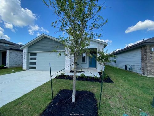 904 Kickapoo Ln, College Station, TX, 77845-2166 | Card Image