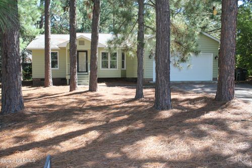 110 Gun Club Dr, Pinehurst, NC, 28374-8028 | Card Image