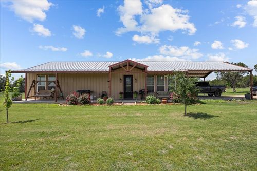 7830 Fm 927, Walnut Springs, TX, 76690-4713 | Card Image