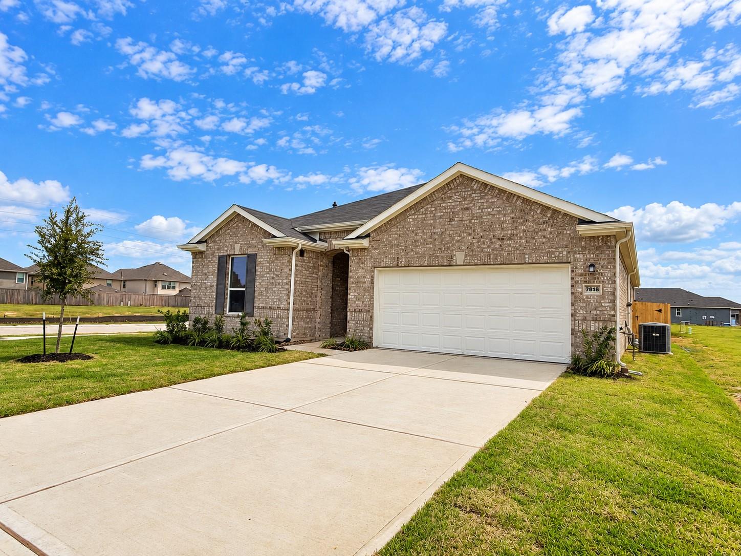 Residential Lease in Richmond 3