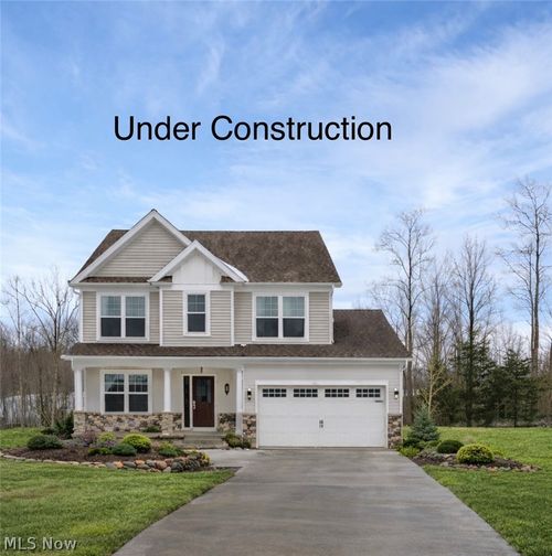 9147 Dove Ln, Mentor, OH, 44060-1814 | Card Image