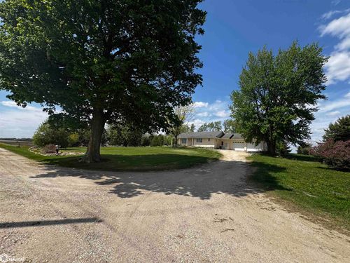 16224 O Ave, Iowa Falls, IA, 50126-8661 | Card Image