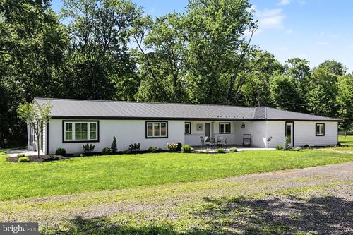 1104 Bucks Rd, PERKASIE, PA, 18944-3855 | Card Image