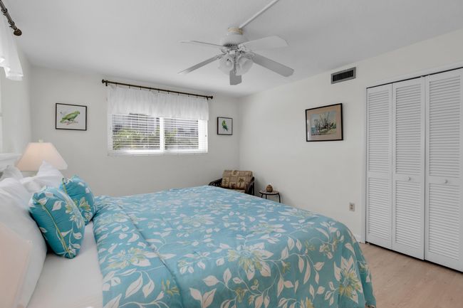 SEA ISLE CONDOMINIUM | Image 17