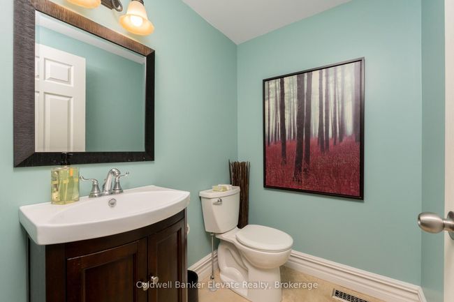 128 - 130 Main St S, Home with 4 bedrooms, 2 bathrooms and 6 parking in Halton Hills ON | Image 18