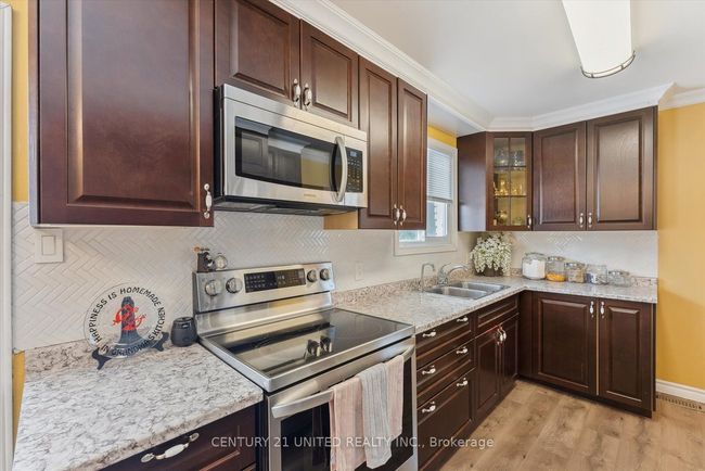 18 Cedarview Dr, House other with 3 bedrooms, 1 bathrooms and 5 parking in Omemee ON | Image 15