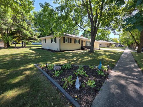 302 10th St Se, Barnesville, MN, 56514-3715 | Card Image