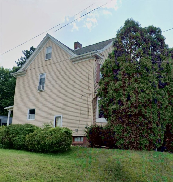 Locust St, Ambridge, PA 15003