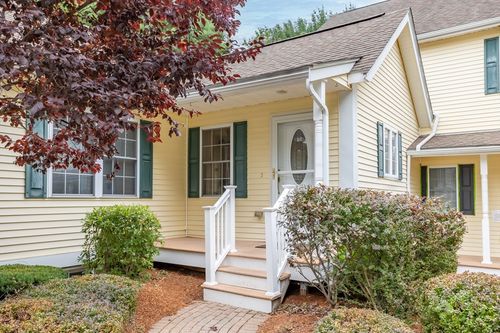 unit-2-7 Brooksbie Rd, Bedford, MA, 01730-1845 | Card Image