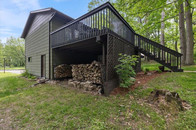 Under Deck Storage | Image 7