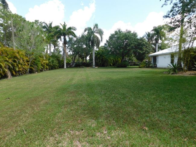 17609 72 Nd Rd N, House other with 3 bedrooms, 2 bathrooms and null parking in Loxahatchee FL | Image 21