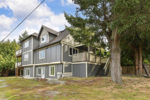 260 Plowright Rd, Victoria, BC, V9B1P3 | Card Image