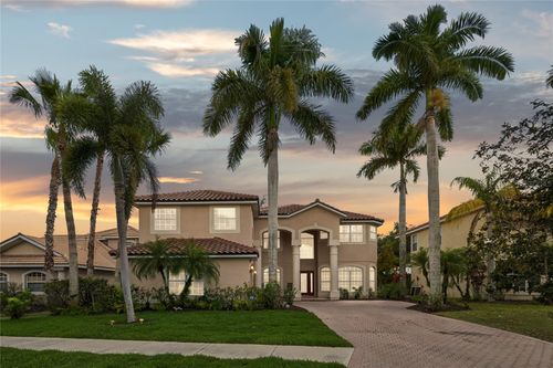 7122 68th Dr E, BRADENTON, FL, 34203-7167 | Card Image