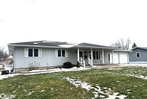 1202 N Walnut St, Creston, IA, 50801-1558 | Card Image