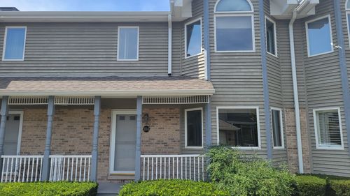 104 Quail Dr, Countryside, IL, 60525-3978 | Card Image