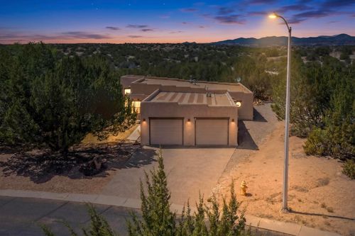 6516 Horseshoe Dr, Cochiti Lake, NM, 87083-6026 | Card Image
