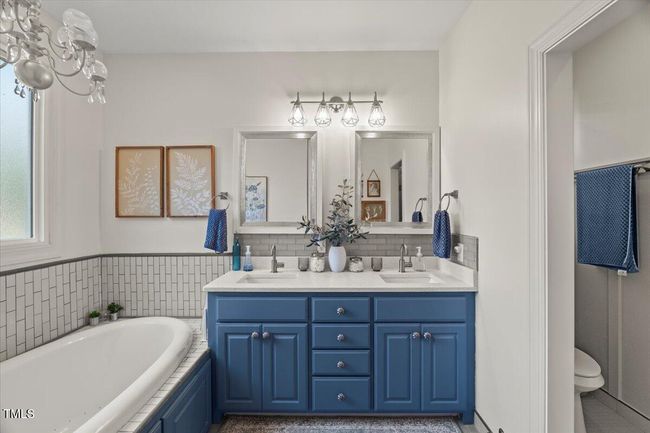 primary suite bathroom | Image 34