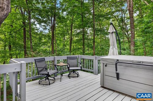 25 Hickorynut Dr, ROSELAND, VA, 22967-8135 | Card Image