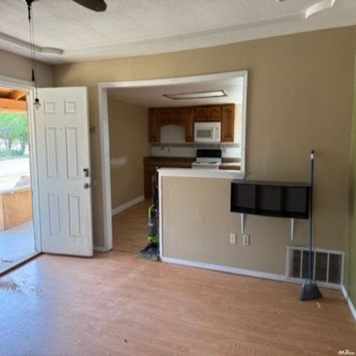 618 W 2nd St, Clovis, NM, 88101-7428 | Card Image