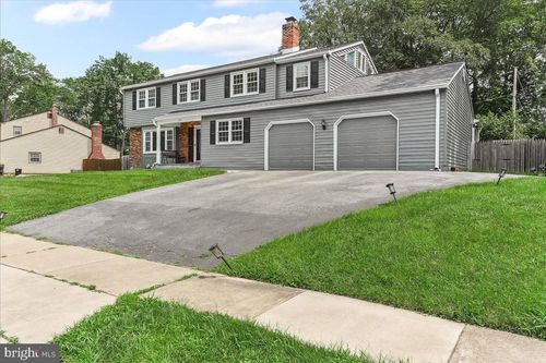 2237 Inwood Rd, WILMINGTON, DE, 19810-2847 | Card Image